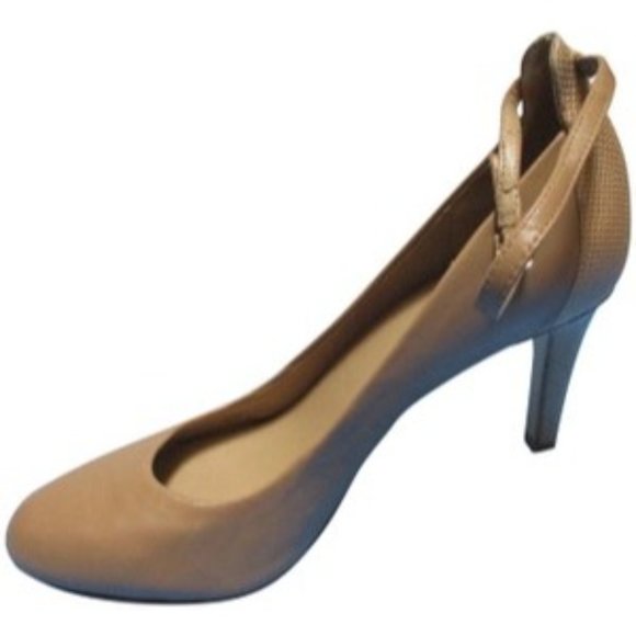 *Ann Taylor Tan Almond Toe Ankle Strap Pumps - Picture 1 of 10
